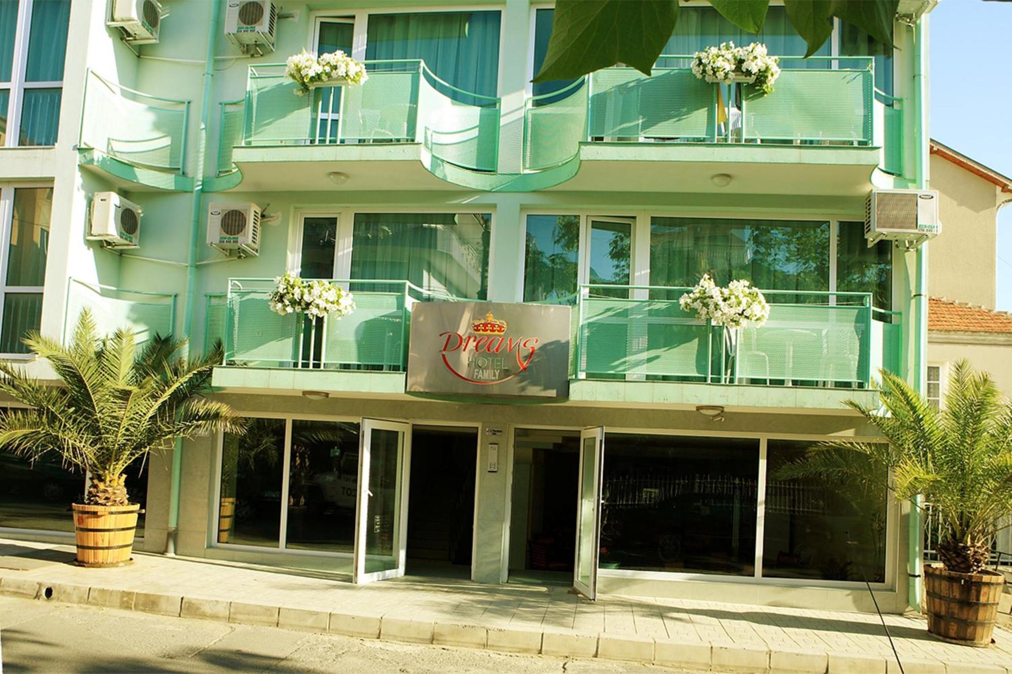Dreams Family Hotel نيسيبار الغرفة الصورة